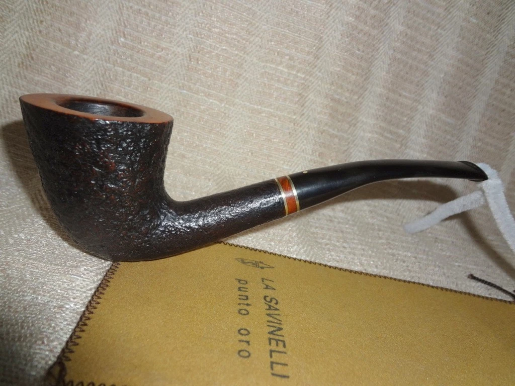 Foto 1 di 8
