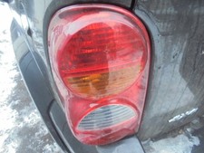 JEEP CHEROKEE III KJ RÜCKLEUCHTE LINKS 5D + LAMPENEINSATZ / AU 95038