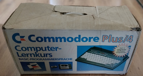 Commodore Plus/4 Plus4Set 🎮 Datasette 1531 • Joystick 1341 • Original Box - Photo 2/22