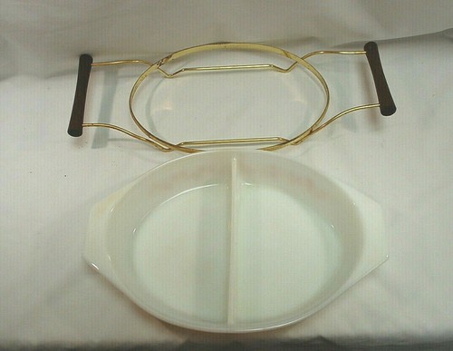 Pyrex 1965 Promotional Orange Floral 1 1/2 Qt Oval Divided Dish w/Cradle S9212 - Picture 4 of 12