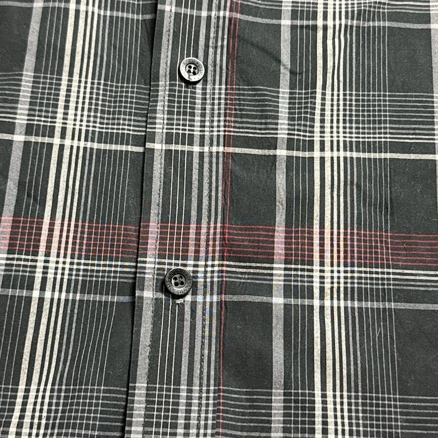 G-Unit Clothing Co Shirt Men's Size 3XL Multicolor Plaid Short Sleeve Button Up! - Image 4 of 4