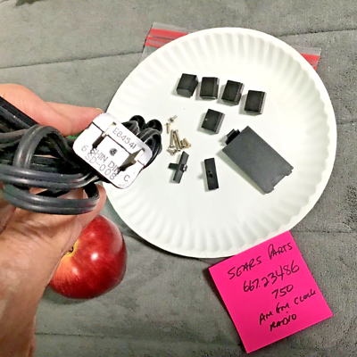 #ad PARTS ONLY Sears AM FM Cassette LXI Stereo Clock Radio Model# 667.23486 750 VTG $14.52