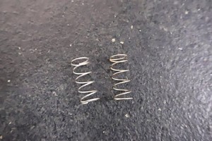 HONDA 1980 - 1983 GL1100 GOLDWING CARBURETOR SHAFT LEVER SPRING SET OF 2