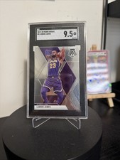 2019-20 panini mosaic lebron james 8 SGC 9.5