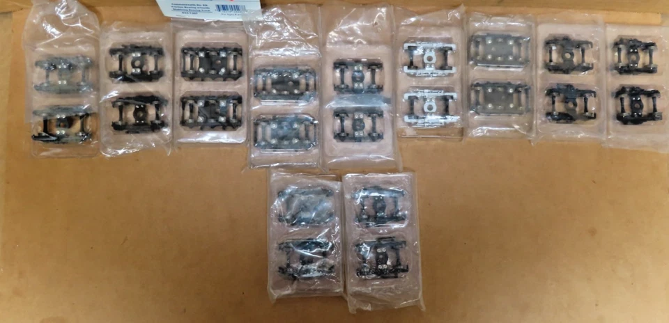 WALTHERS PASSENGER TRUCKS 11 LOT HO SCALE - Image 2 of 2