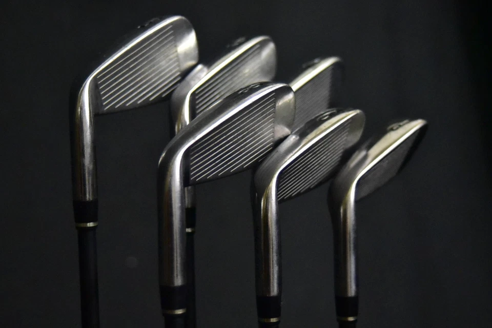 WILSON STAFF CI7 IRONS SET 5-9, PW REGULAR FLEX, RIGHT HANDED, 38" (5I) - Image 3 of 4