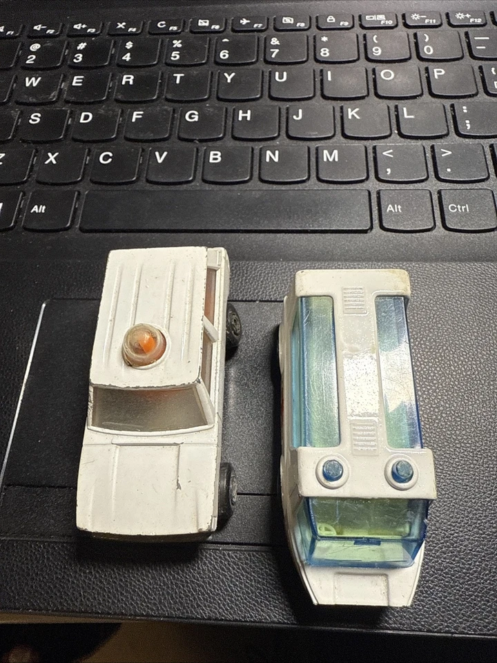 MATCHBOX SUPERFAST #46 STRETCHA FETCHA AMBULANCE & Rolomatics # 20 Police Patrol - Image 3 of 4
