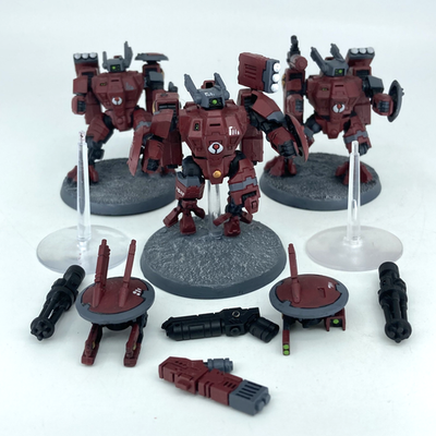 XV8 Crisis Battlesuits - Tau Empire - Warhammer 40k Games Workshop 