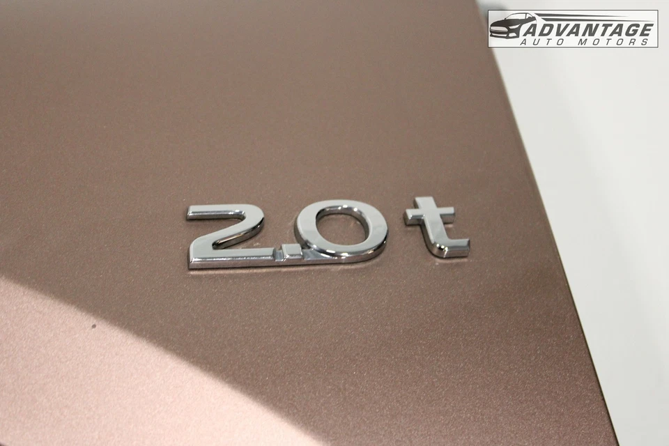 INFINITI QX30 2017-2019 PANEL DE CUBIERTA DE GUARDABARROS DELANTERO IZQUIERDO ROSA GRISÁCEO OEM Foto 4 de 4