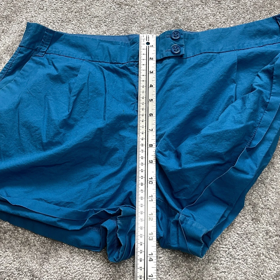 Женские повседневные шорты-бермуды New York and Co 18 синий хлопок 3 дюйма по внутреннему шву - Изображение 3 из 4