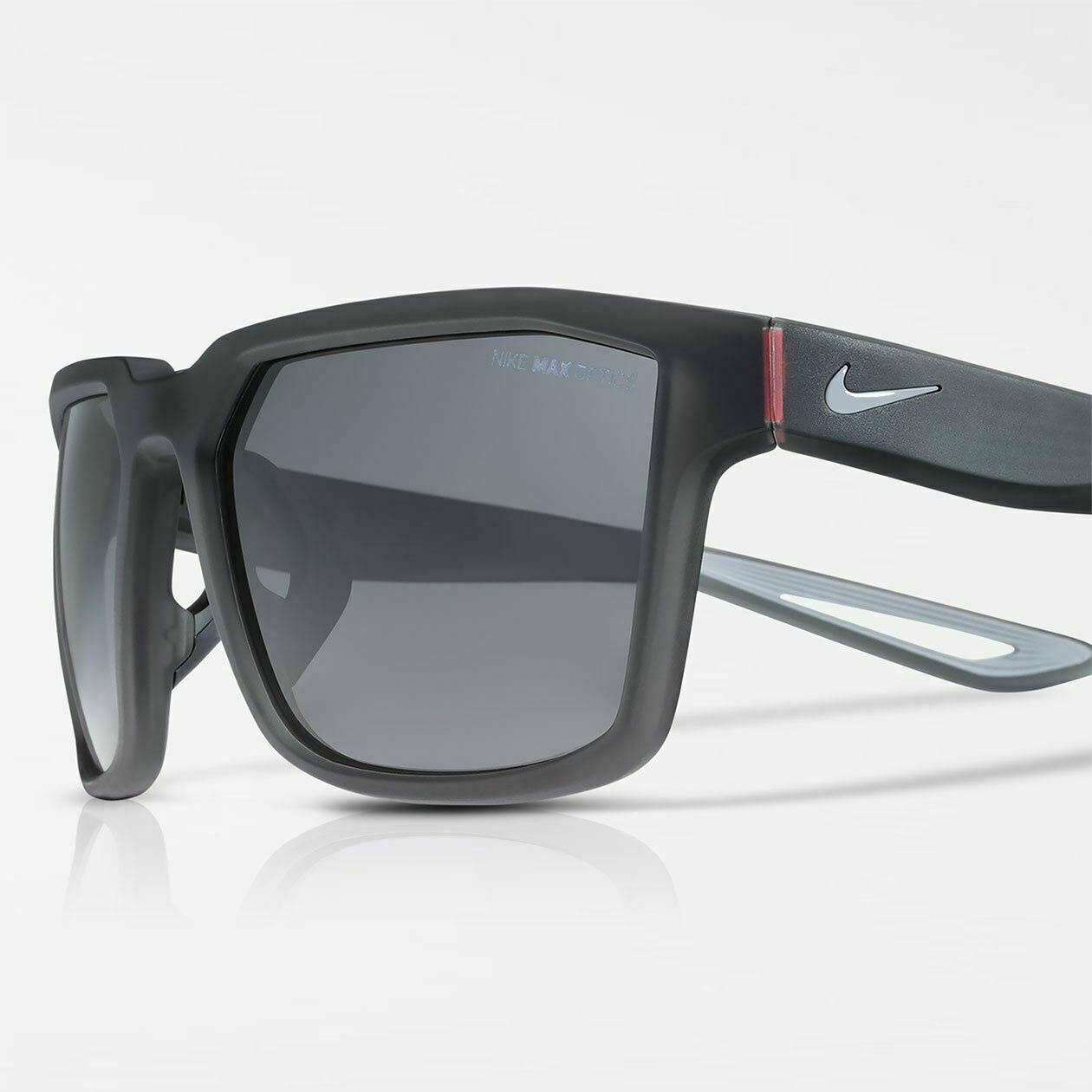 EV0992-020] Mens Nike Fleet Sunglasses 