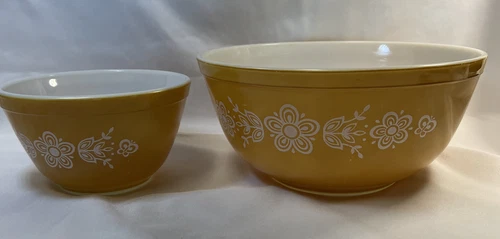 Lot Of 2 PYREX Butterfly Gold Beaded Edge Mixing Bowl 2.5l 403 & 750ml 401