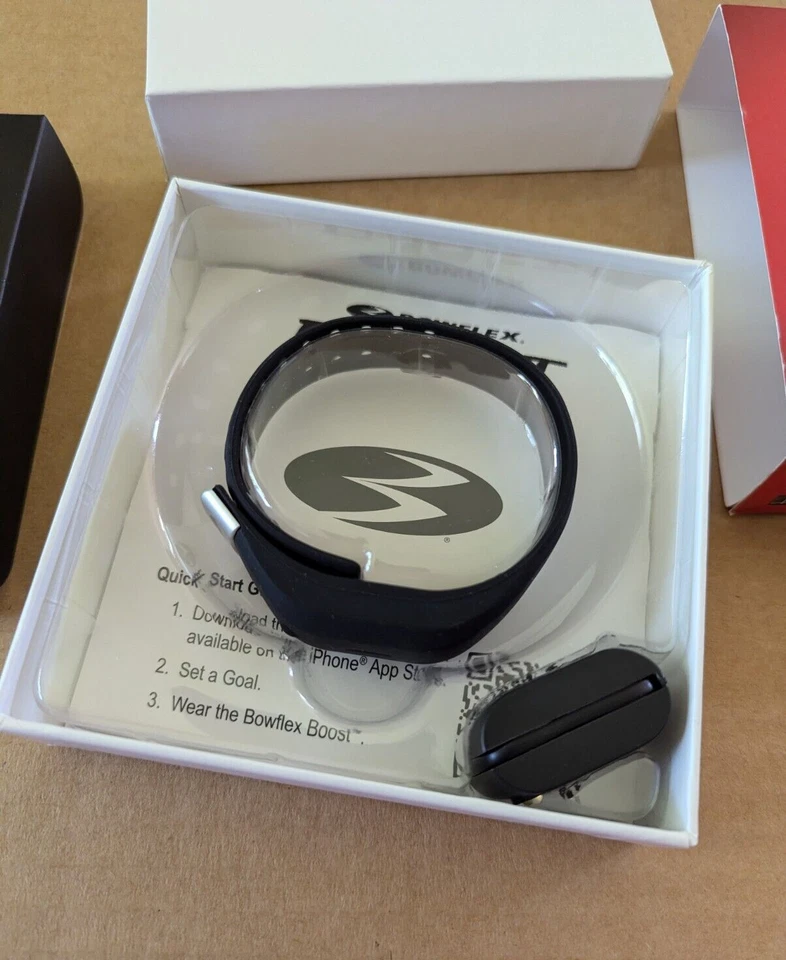 Bowflex Boost - Smart Activity Tracker Wristband Exercise Fitness Band BRAND NEW - Image 2 of 4