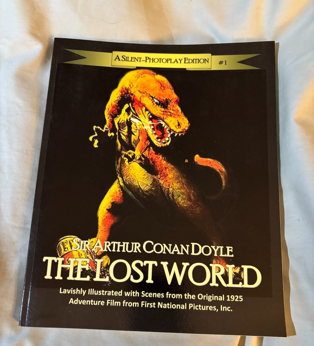 The Lost World  by Doyle - Movie Tie In 2014 VG++ Wallace Beery - Bessie Love