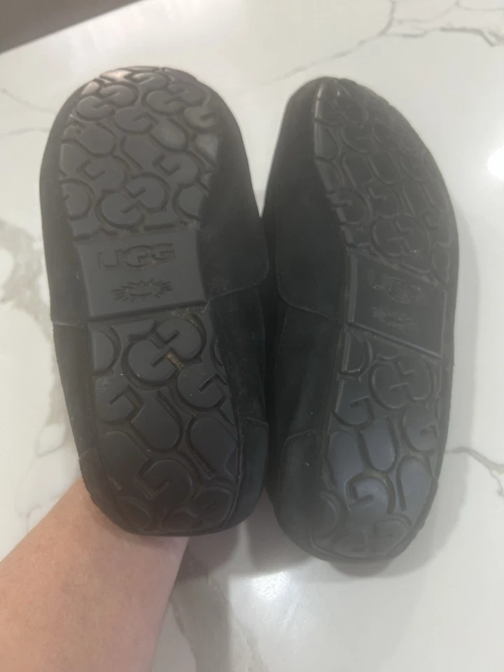 Zapatillas Ugg para hombre talla 9 Foto 3 de 4