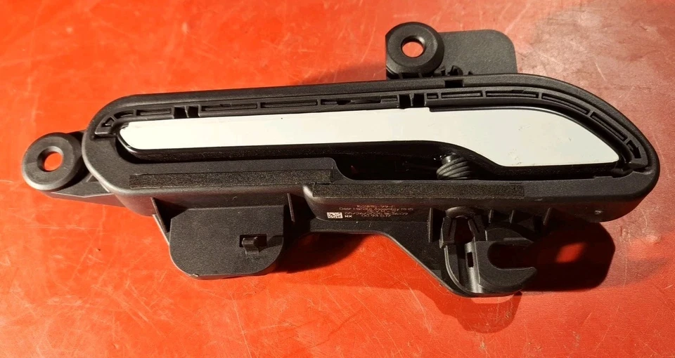 NEW OEM Tesla Door Handle Outer Passive Right Hand Black 1528115-99-e - Image 2 of 4