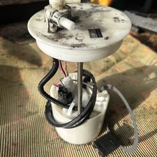 HONDA INSIGHT 2009-2015 IMA HYBRID GENUINE IN TANK FUEL PUMP SENDER UNIT