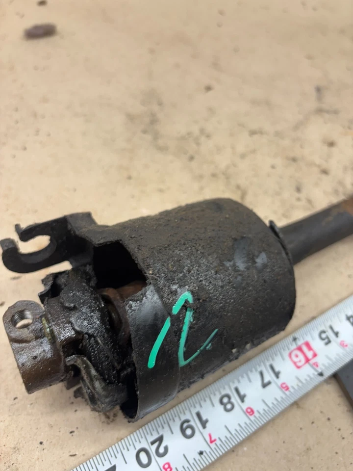 Ford f150 1980 1986 f250 f350 columna de dirección trapo intermedio eje articulado 80 81 Foto 3 de 4