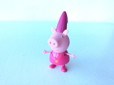 PEPPA PIG Royal PEPPA PIG Secret Tower Playset Figure, UK Excl Character 2003