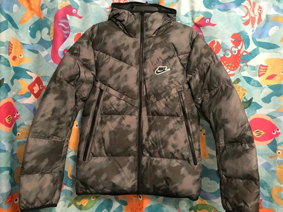 Chaqueta best sale nike camuflaje