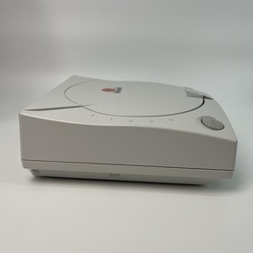 Mint Sega Dreamcast Bundle 2 Controllers 2 Memory Cards 4 Games NEW CLOCK BATT!!