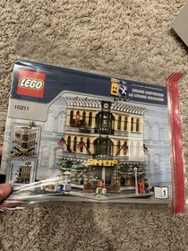 LEGO Modular Grand Emporium (10211) - 100% complete