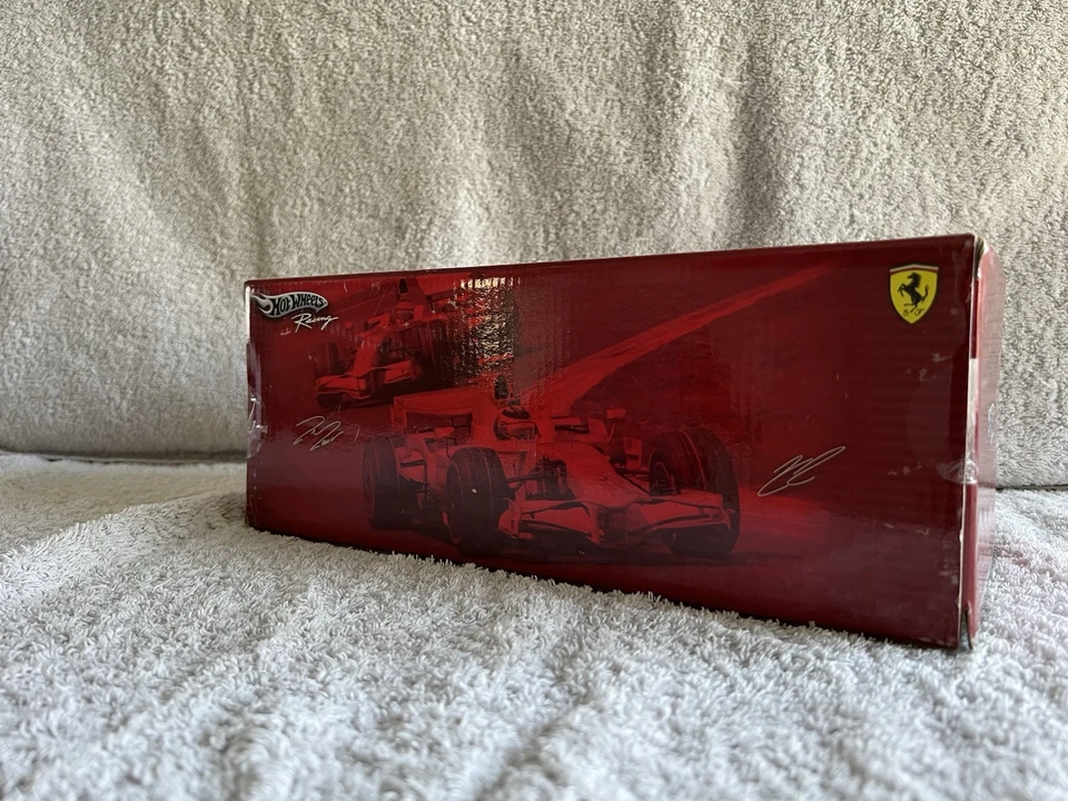 Hot Wheels 1:18 Ferrari F2008 #2 Felipe Massa 2008 M0549 – MIB - Image 4 of 4