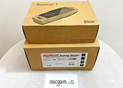 Masimo Radical-7 Rainbow Pulsoximeter mit Dockingstation.