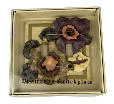 NEW Saturday Knight Ltd. Double Toggle Switchplate ''BALI'' Floral NIOB Vintage