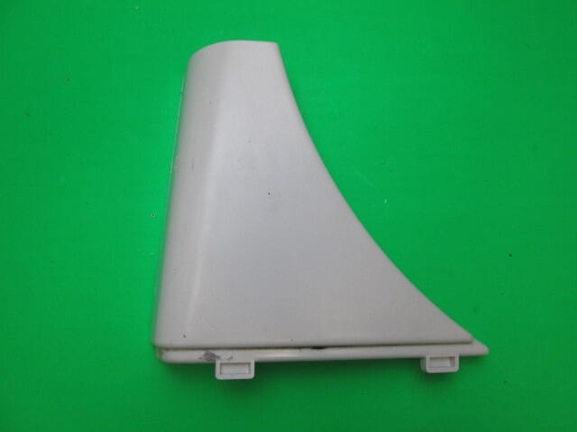 Whirlpool Duet Recycled Clothes Dryer Right Upper Trim and Clip 