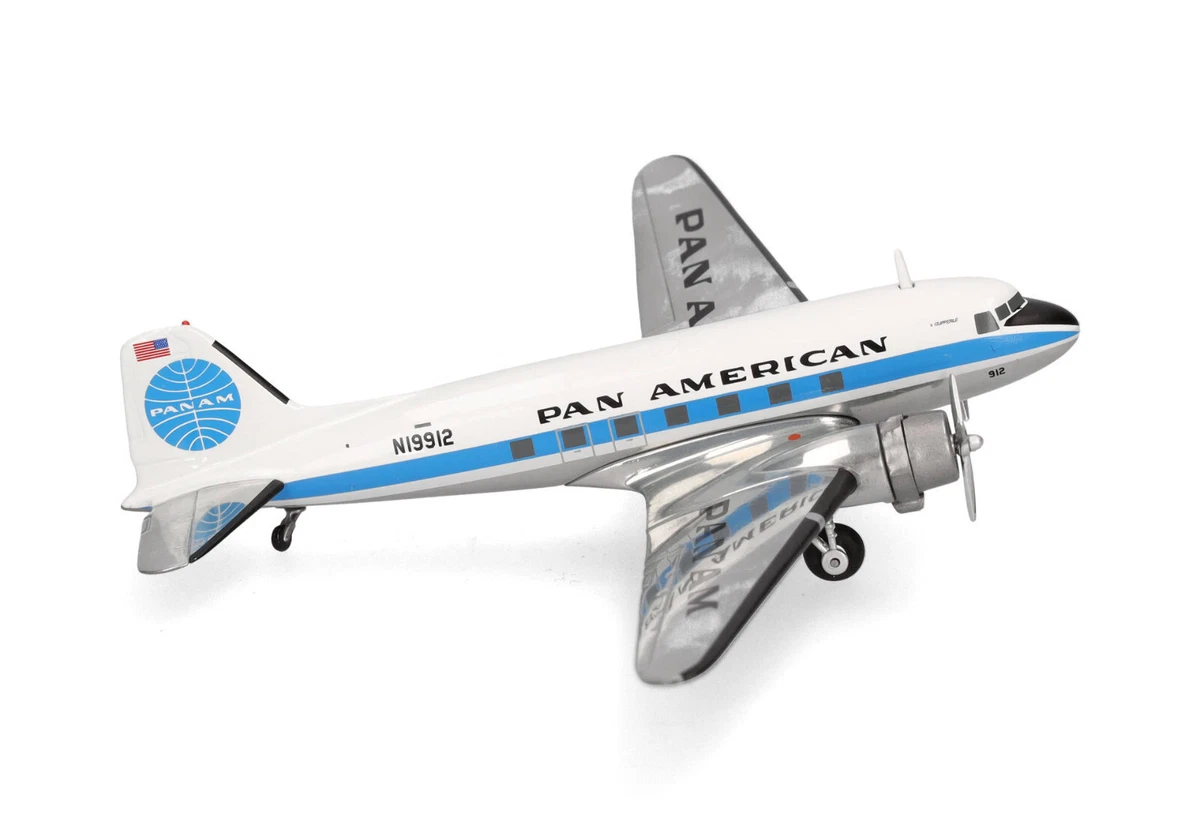 Maquette Douglas DC-3 1/100 en étain artisanale