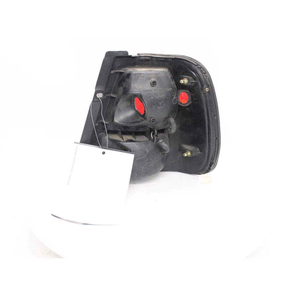 Lámpara trasera Suzuki Swift LH 1993 número de pieza - 3560370C01 Foto 3 de 4