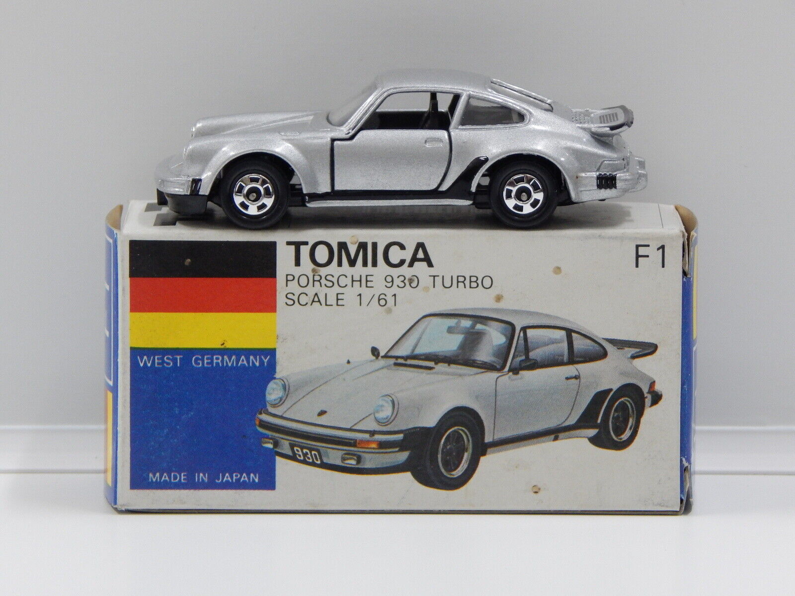 1:61 Porsche 930 Turbo (Silver) - Made in Japan Tomica F1