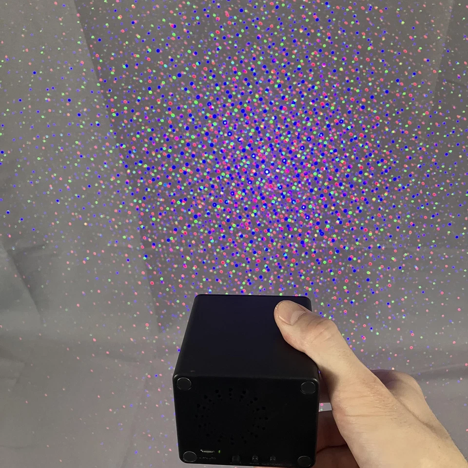 SUNID RGB Laser Light Projector Sound Activated DJ Stage Party Lighting Cube - Image 2 of 4