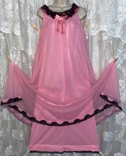 VTG XS S M GLAM Vanity Fair DEEP Pink Db Chiffon Nightgown w Satin Black Lace