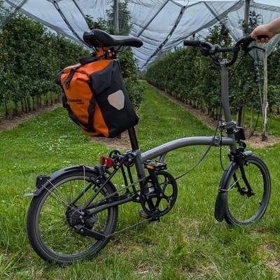 Brompton Adapter für Ortlieb Frontroller am Sattel