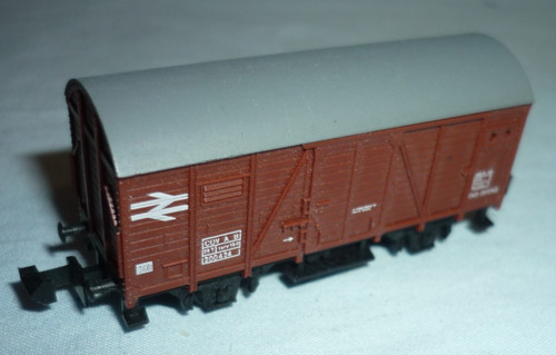 Furgoneta de caja calibre N de 28 toneladas 200424 | Condition: Used