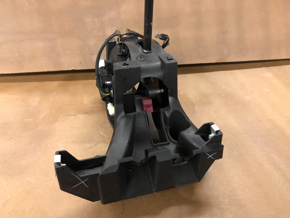 2008 pontiac g6 shifter 2005-2008 - Image 3 of 4