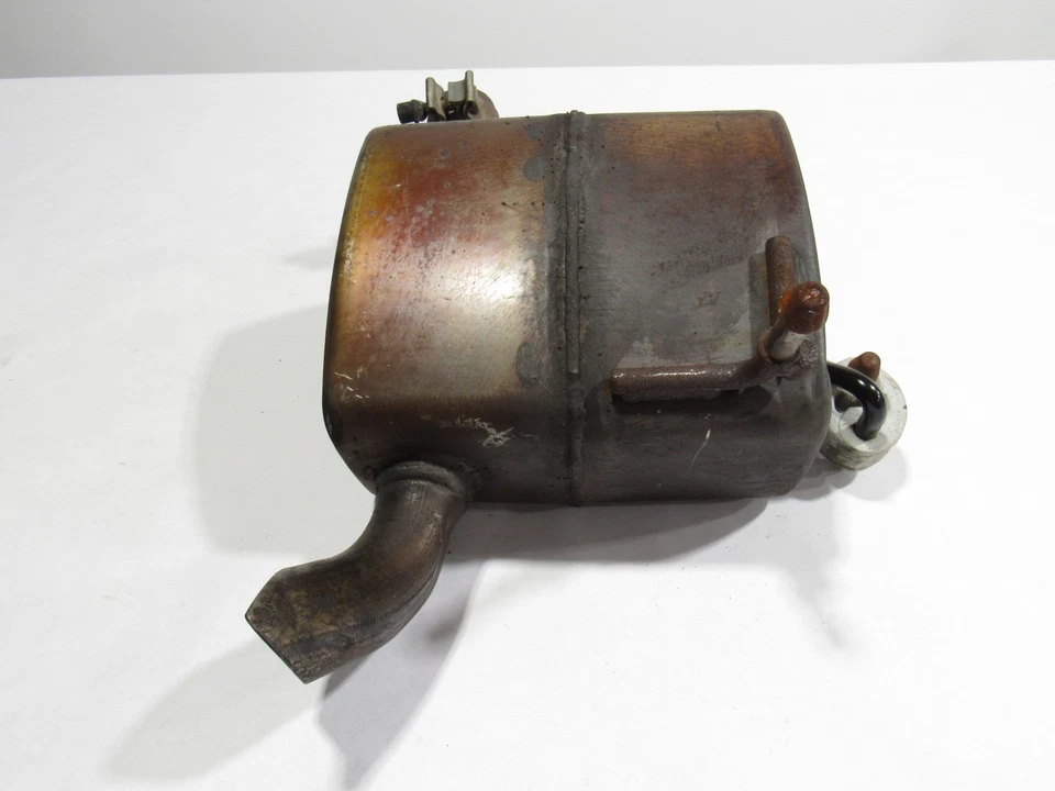 Silenciador de escape trasero derecho pasajero 11 12 Fisker Karma 2012 @2 Foto 4 de 4