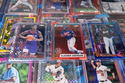 Misc Sport Card Lot ( Baseball and Basketball) ( 29 card lot)