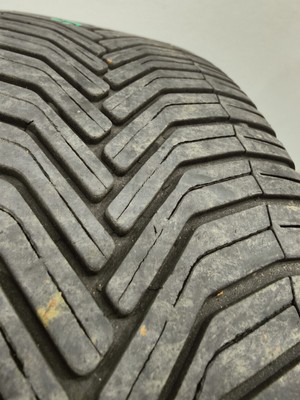 BMW 3 Series 157 Alloy Wheel 8jx17 Et 34 Tyre 6770239 Slight Crack  