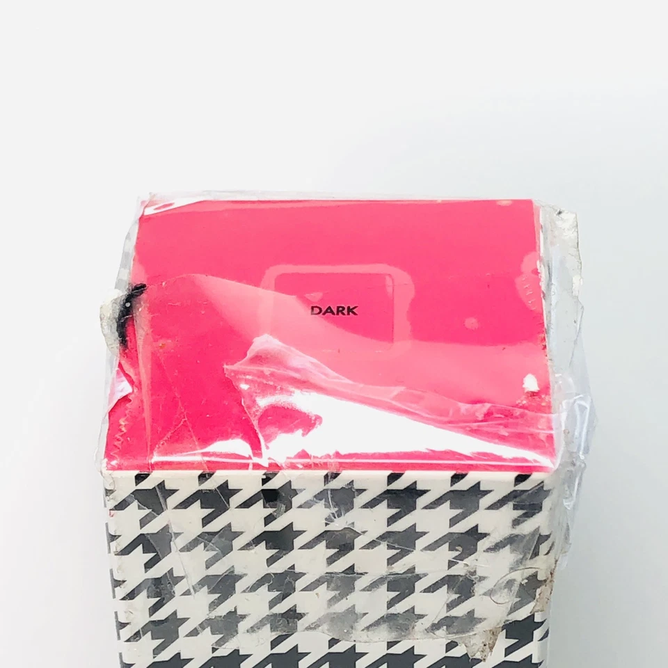 Nuevo LISTO PARA USAR Nueva York DARK Skin Perfection Serum Base Caja Dañada Foto 3 de 4