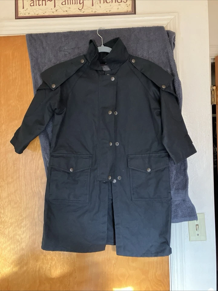 Chaqueta Outback Trading Co Swagman pequeña de piel aceitosa plumero con capucha trasera negra Foto 2 de 4