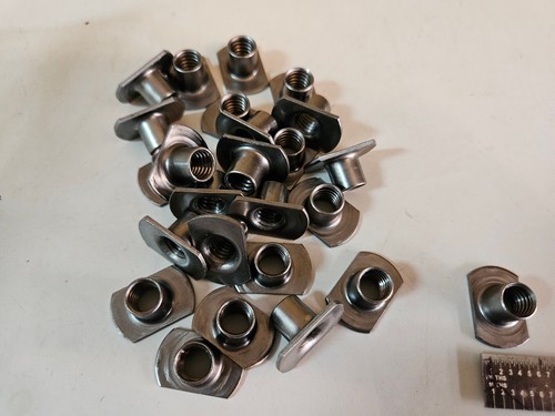 Steel Narrow Base Weld Nuts 5/16"-18, 7/8" Base Lgth 3/8" Barrel Hgth Lot Of 25 - Picture 4 of 7