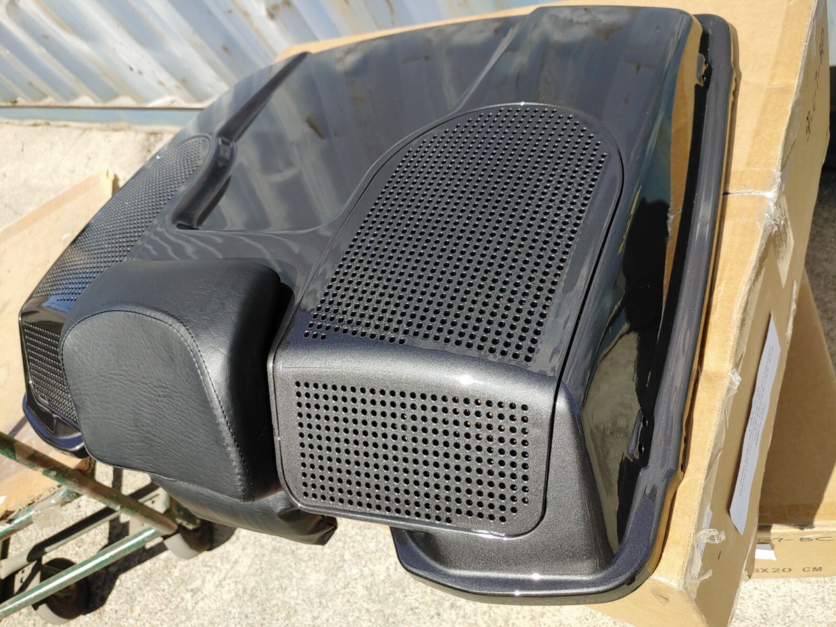 97-13 Black Pearl Dual 6x9 Speaker Lid for Harley Razor Chopped