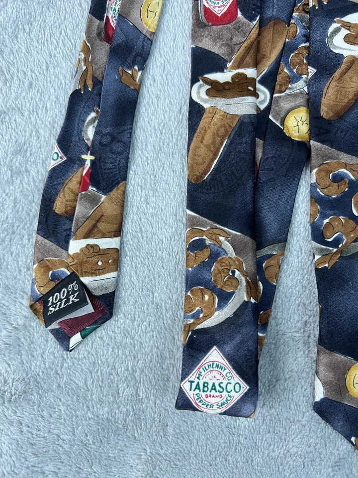 Corbata TABASCO Salsa de Pimienta Camarones Cuello Negra 100% Seda Hecha en EE. UU. Ancho Clásico Para Hombres Foto 4 de 4
