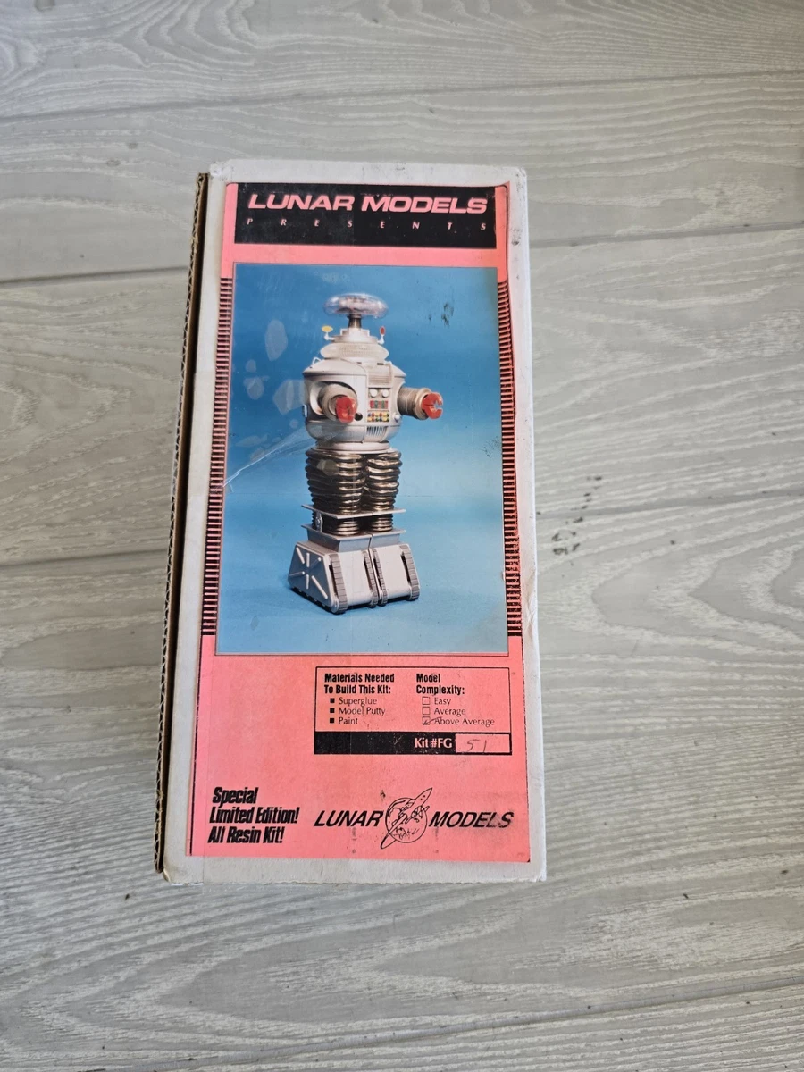 Maquette The Robot from Lost in Space Polar Lights 5030 neuve
