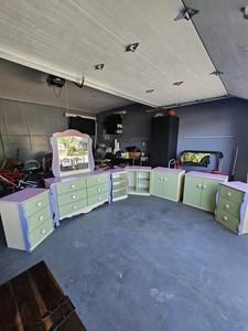 7pc Kids Ashley furniture Bedroom Set Green/Purple 