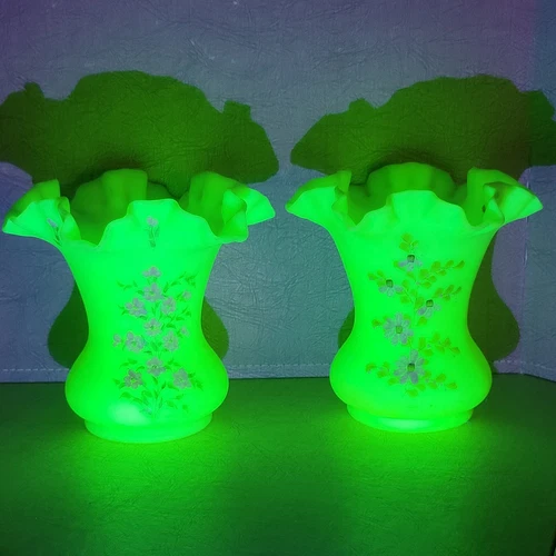 2 Fenton Art Glass Hand Painted Daisies on Uranium Vaseline Custard Ruffled Vase