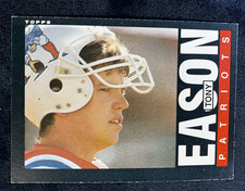 Tony Eason #323 / 1985 Topps Football Card / NFL New England Patriots/Rookie/EXC. rookie card picture